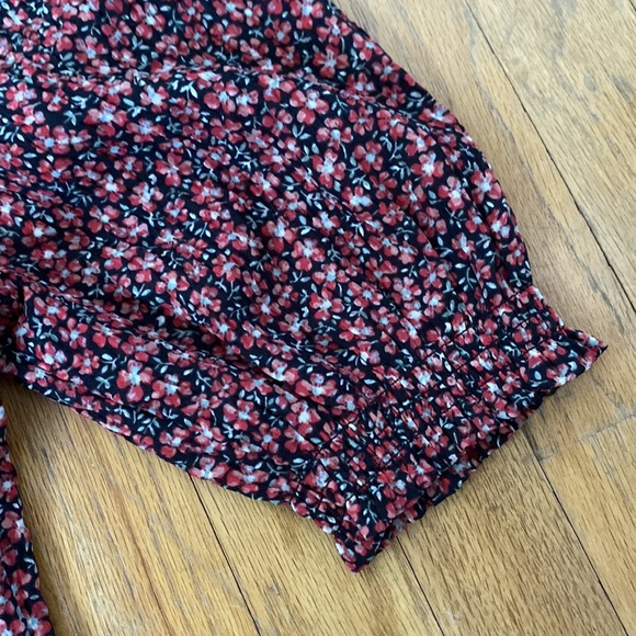 LOFT Peasant Style Top - Picture 8 of 9